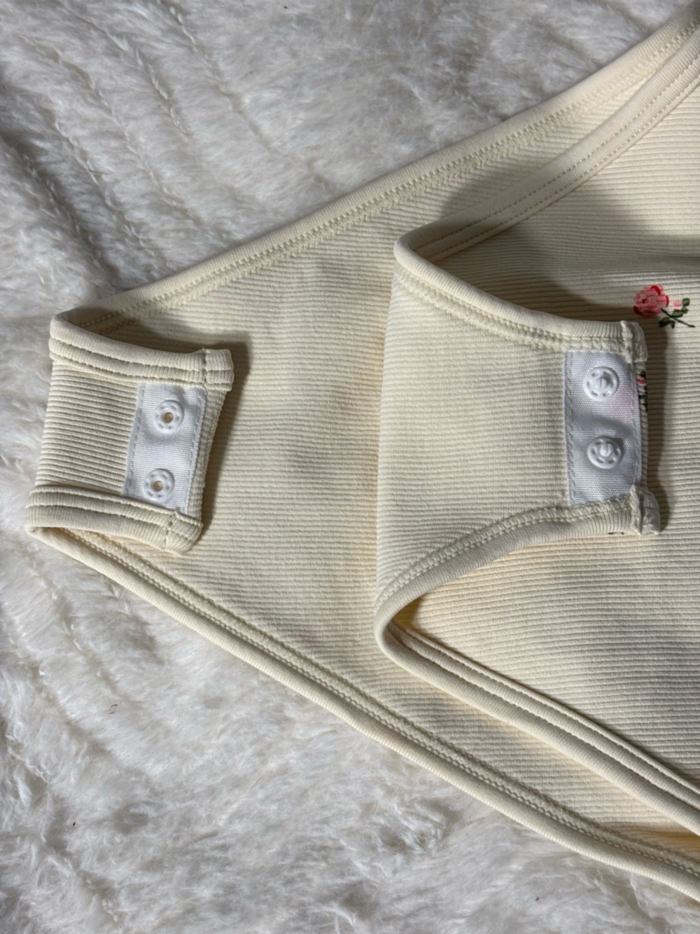 Cream With Roses Bodysuit - Picture 3 of 4